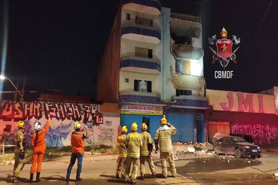 Marquise desaba na Cidade Estrutural