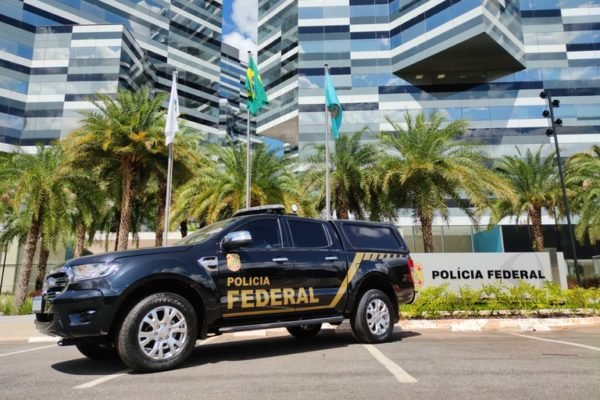 Sal&aacute;rios da PF ser&atilde;o reajustados em 2024 e chegar&atilde;o a R$ 41 mil | Metr&oacute;poles