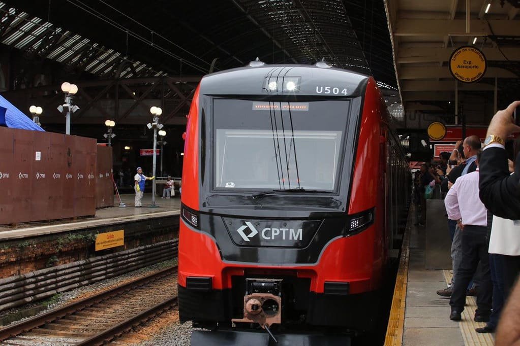 Metrô e CPTM divulgam licitação para concessão de uso de área