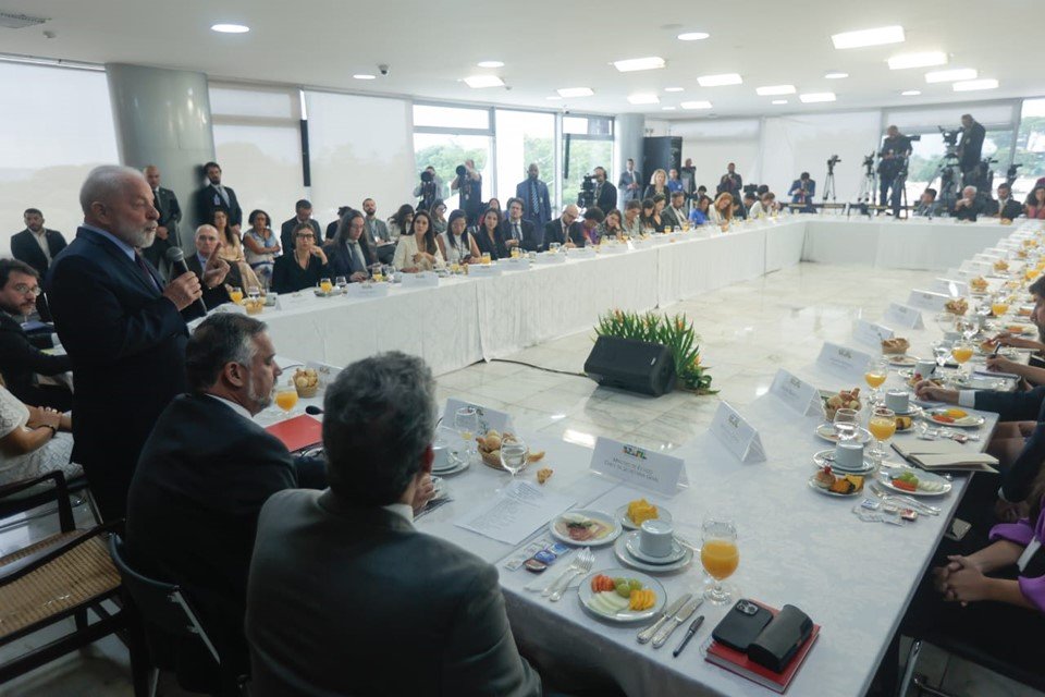 imagem colorida Lula no Planalto- metrópoles