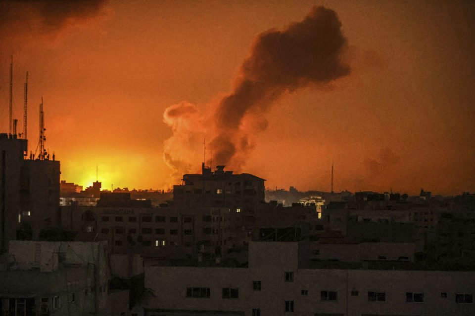 Ataques israelenses na Faixa de Gaza - Metrópoels