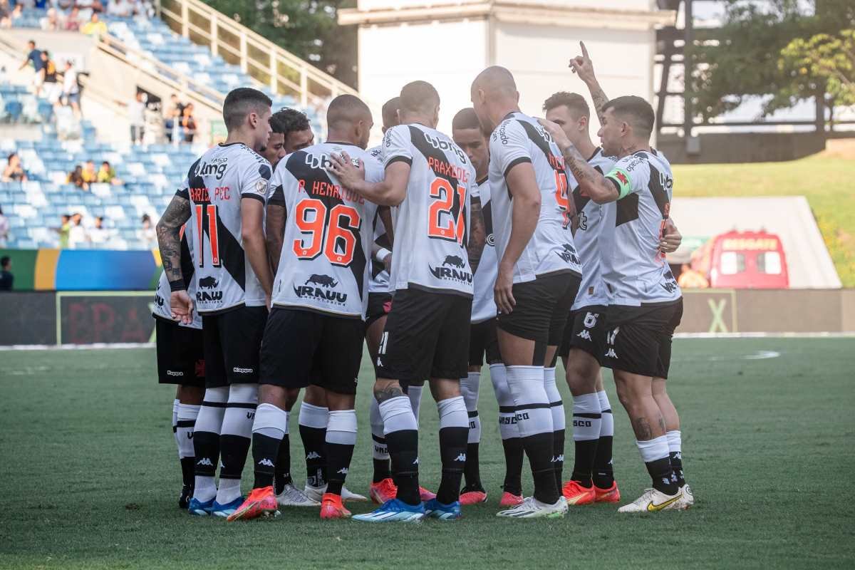 Vasco bate o Cuiabá e segue vivo na luta contra o rebaixamento