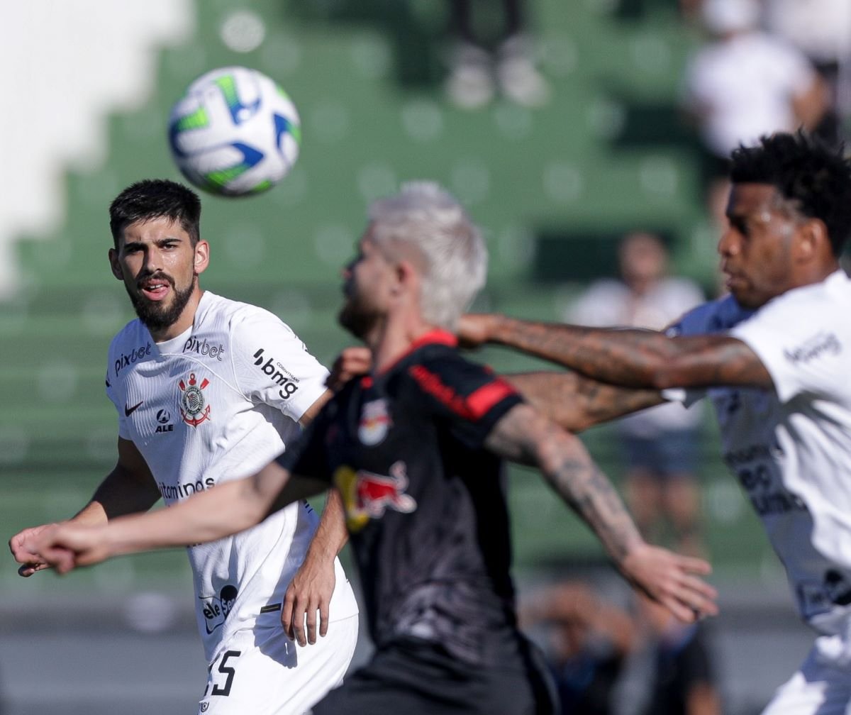 As chances de título brasileiro de Palmeiras, Botafogo, Bragantino