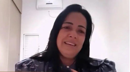 imagem colorida mae ielly entrevista encontro