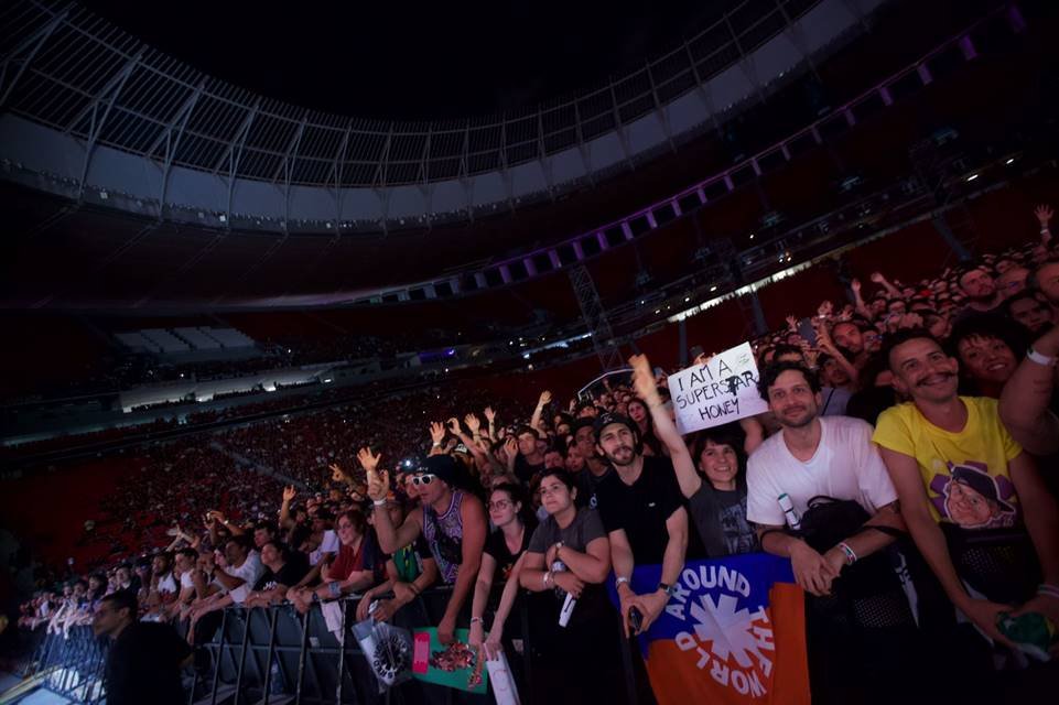 Red Hot Chili Peppers Empolga Fãs Com Show Vibrante Em Brasília Metrópoles 1750