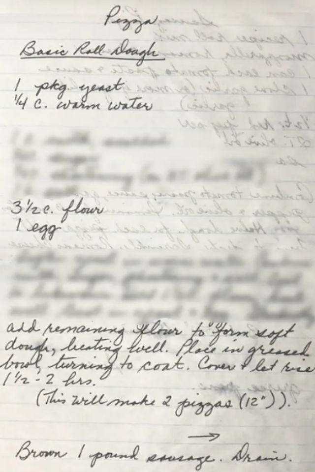 Foto colorida de uma receita de pizza - Metrópoles