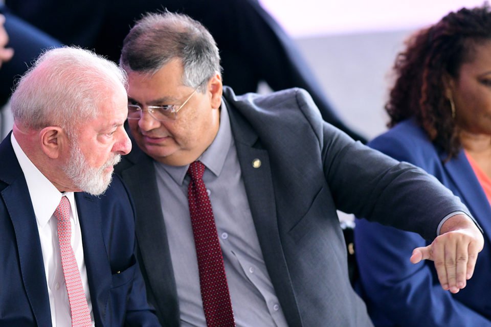 O presidente da República, Luiz Inácio Lula da Silva e o ministro da justiça Flavio Dino