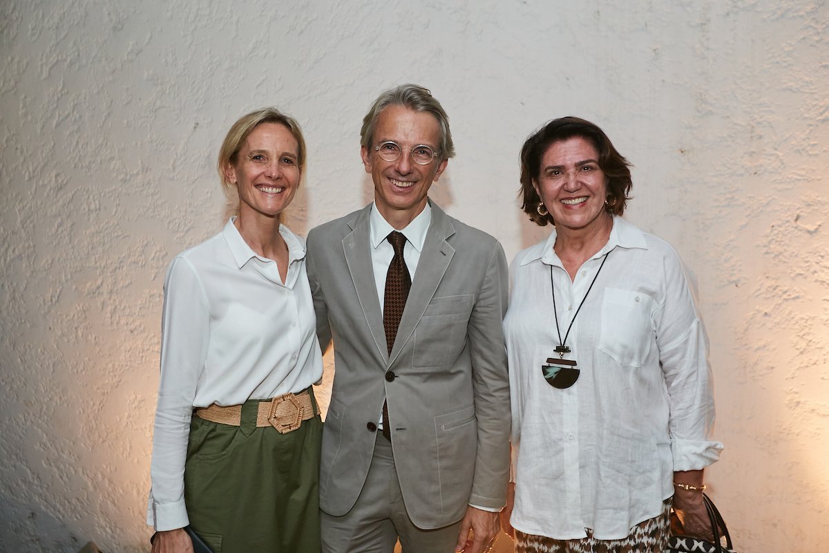 Geraldine e Emmanuel Lenain com Irany Poubel