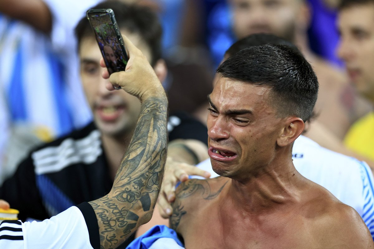 Brasil x Argentina: jogo começa atrasado após pancadaria no Maracanã
