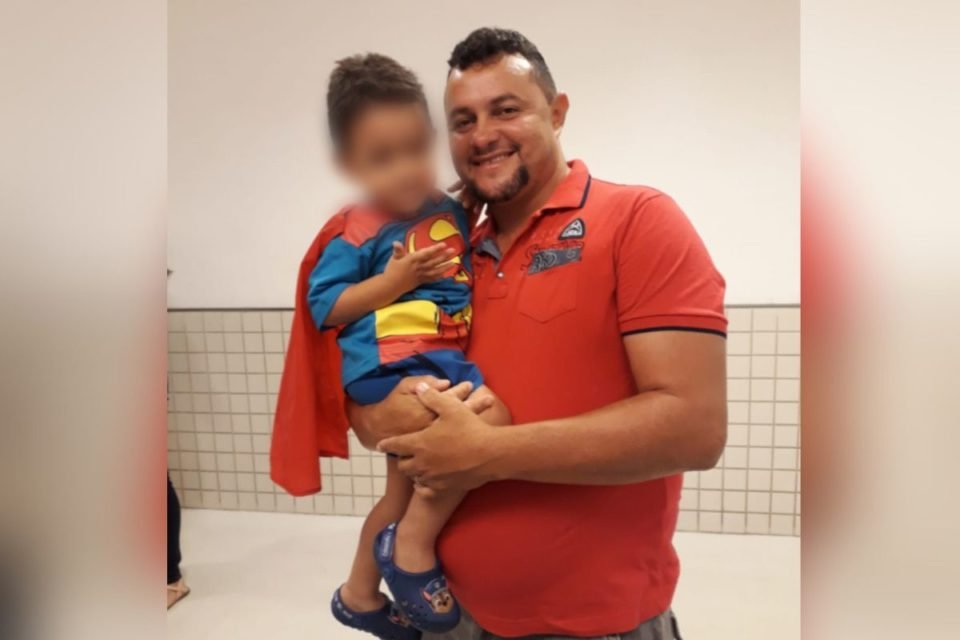 Foto colorida de motorista de aplicativo assassinado pela PM no Ceará - Metrópoles