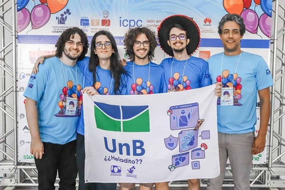 Atlética Binária - Engenharia de Computação UnB