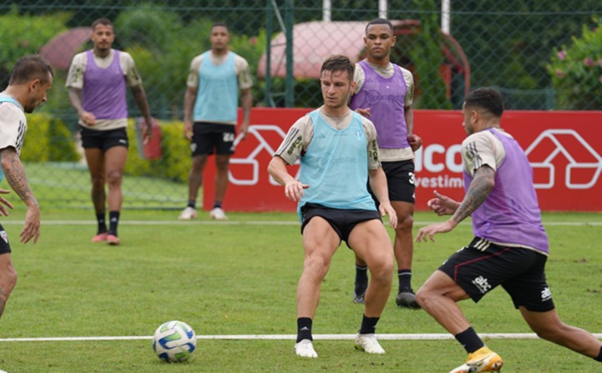 Botafogo arranca empate e abre 11 pontos na Série A - Rádio Clube