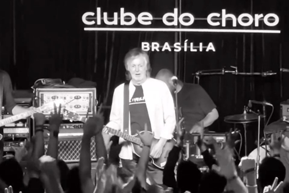 Foto de Paul McCartney em show no Clube do Choro - Metrópoles