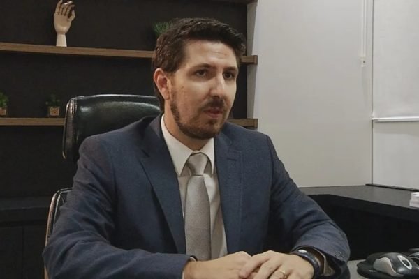 juiz Vinicius Castrequini Bufulini