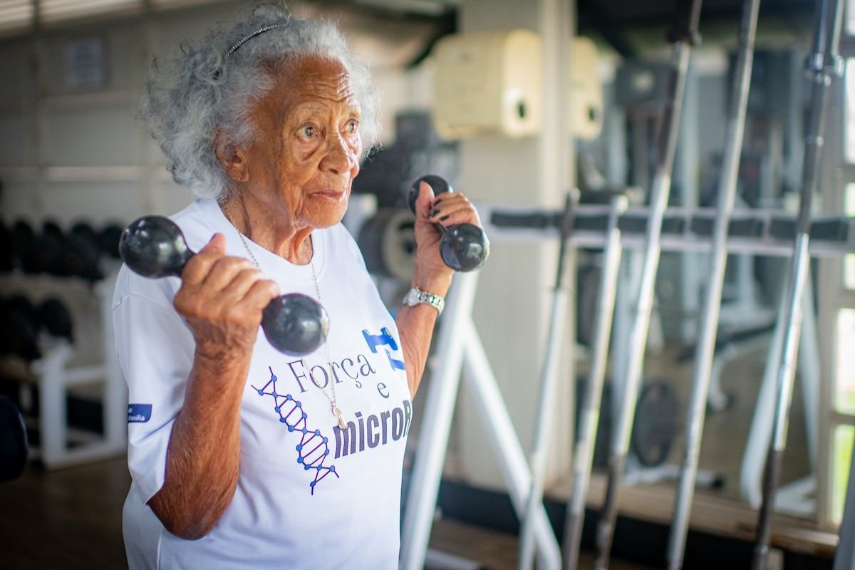 Notícias | Rata de academia: conheça a rotina de uma malhadora de 93 anos |  Portal Mulher Amazônica