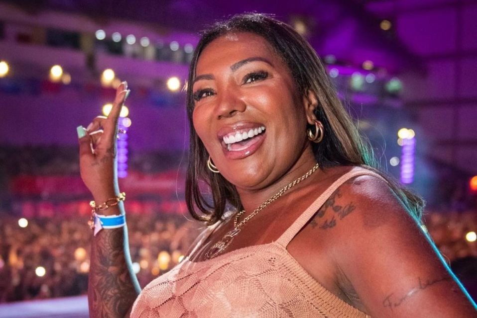 Mãe De Ludmilla Vaza Conversa Comprometedora Sobre Anitta Metrópoles