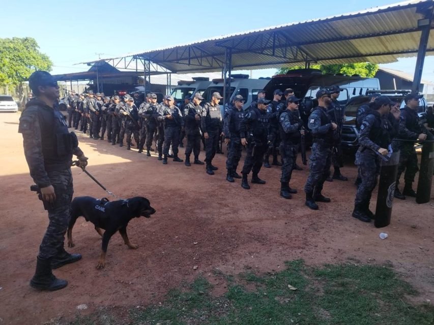 Megaoperação recolhe celulares e armas em presídios de todo o país