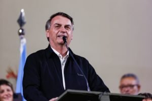 Bolsonaro é homenageado em ginásio lotado de Luziânia - Metrópoles
