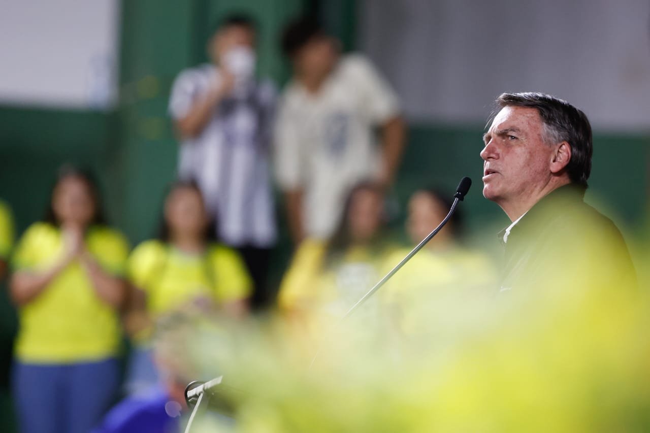 Bolsonaro é homenageado em ginásio lotado de Luziânia - Metrópoles