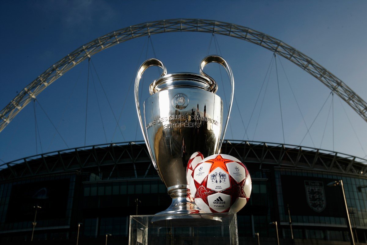 Fase de grupos da Champions fecha esta quarta-feira com duas vagas