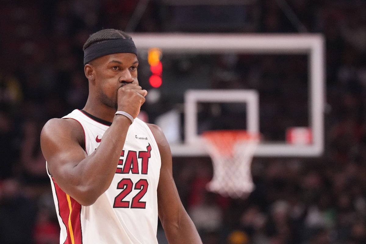 Miami Heat vence Chicago Bulls em jogo eletrizante na NBA