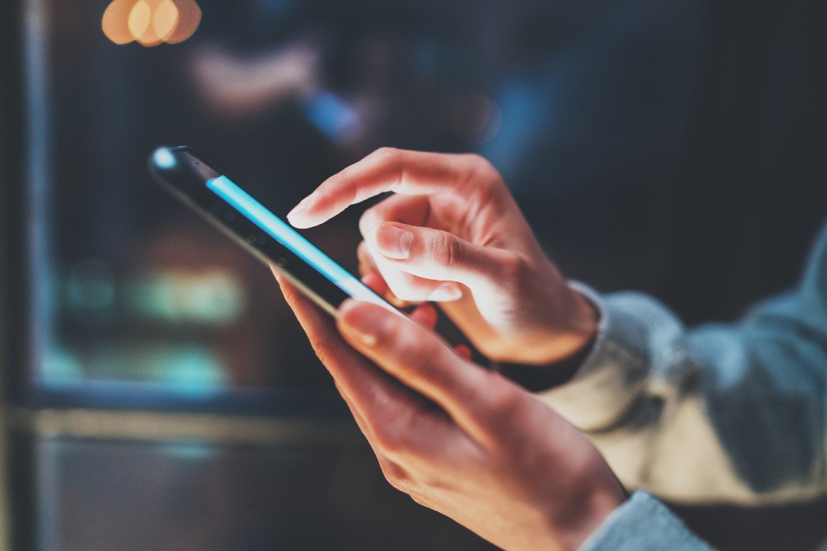 Em um dia, projeto Celular Seguro alcan&ccedil;ou mais de 276 mil cadastros |  Metr&oacute;poles