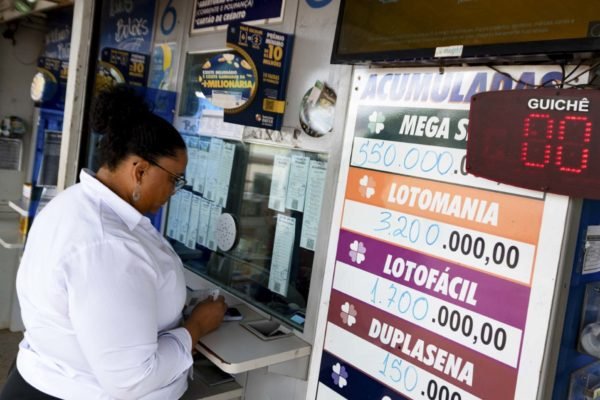 Imagem ilustrativa loteria Mega da Virada 2023 - metrópoles
