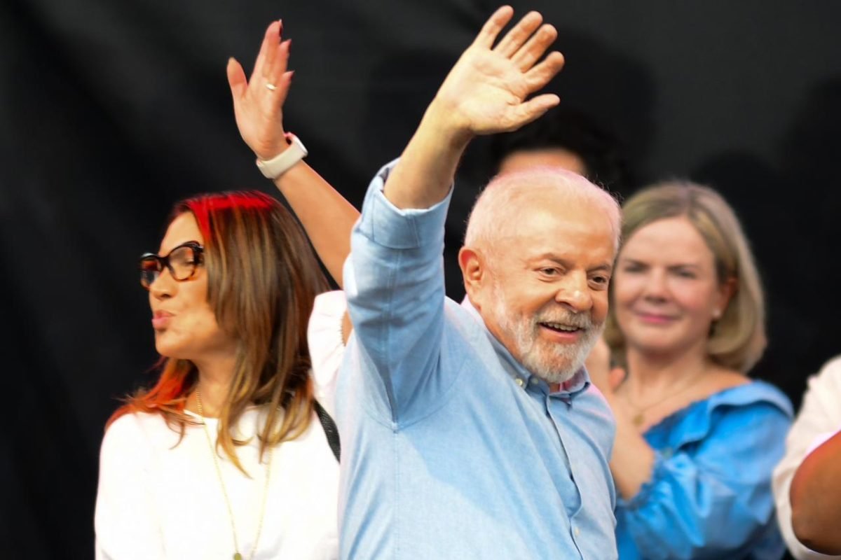 Lula promete repassar pr&eacute;dios inativos da Uni&atilde;o para projetos sociais |  Metr&oacute;poles