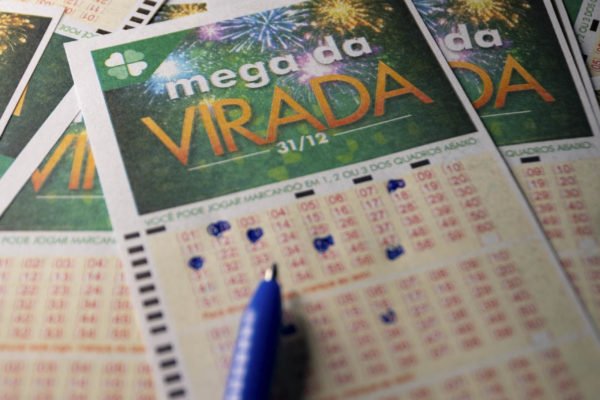 Imagem colorida logo loterica Mega Sena da Virada - Metrópoles