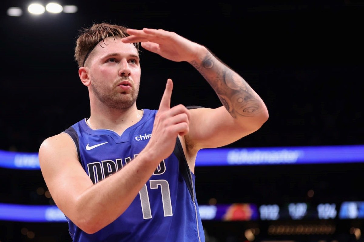 Doncic Supera Marca De 10 Mil Pontos Em Vitória Do Dallas Mavericks ...