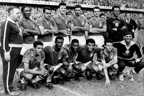 Seleção Brasileira time titular da final de 1958 com Pelé e Zagallo - Metrópoles