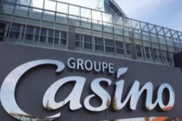 Imagem da fachada de loja do grupo Casino, varejista da França - Metrópoles