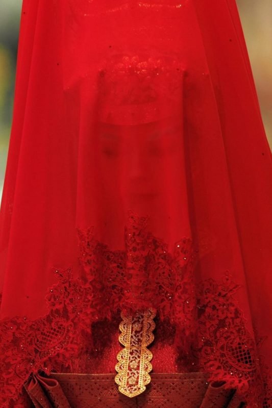 Casamento do pr&iacute;ncipe Abdul Mateen e de Anisha Isa Kalebic - Metr&oacute;poles