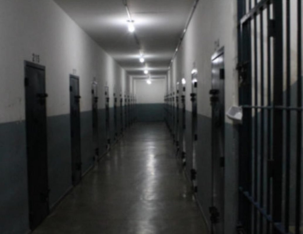 Corredor da Penitenciária Feminina da capital