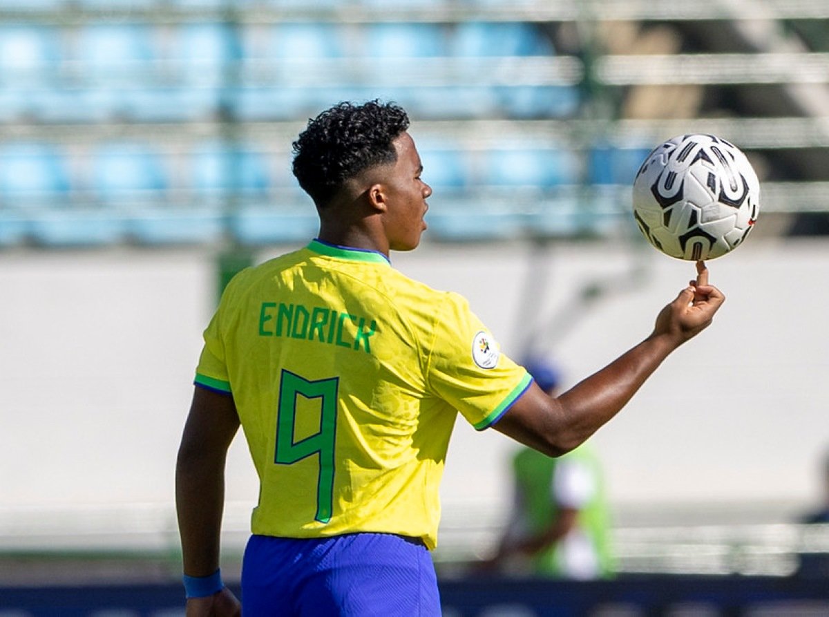 Seleção Brasileira divulga convocação para o Pré-Olímpico; Endrick é  novidade