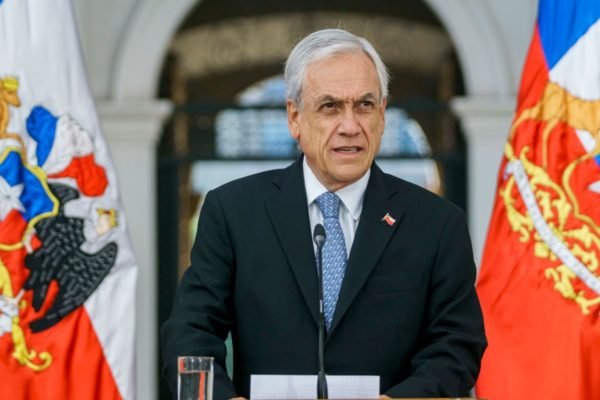 Imagem colorida mostra o ex-presidente do chile Sebastián Piñera - Metrópoles