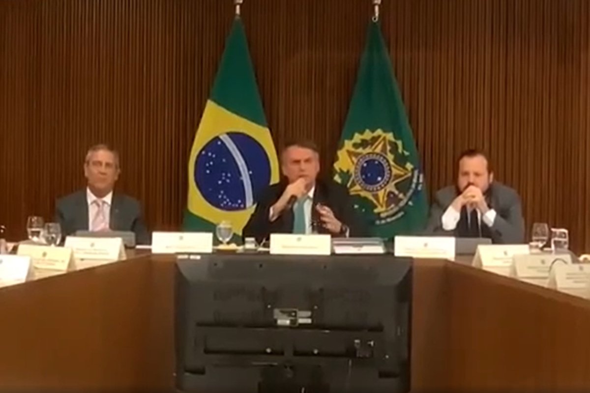 Reunião de Bolsonaro com ministros sobre eleições