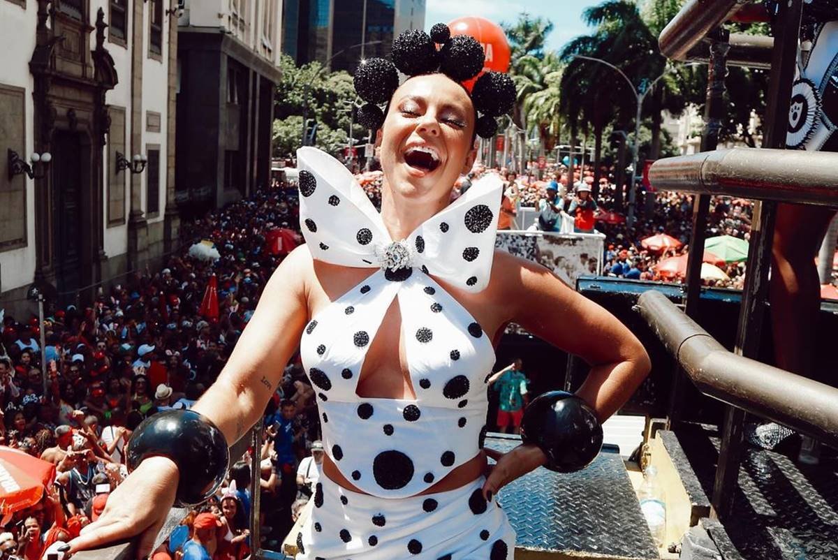 Vídeo: Paolla Oliveira brilha no trio do Cordão do Bola Preta | Metrópoles