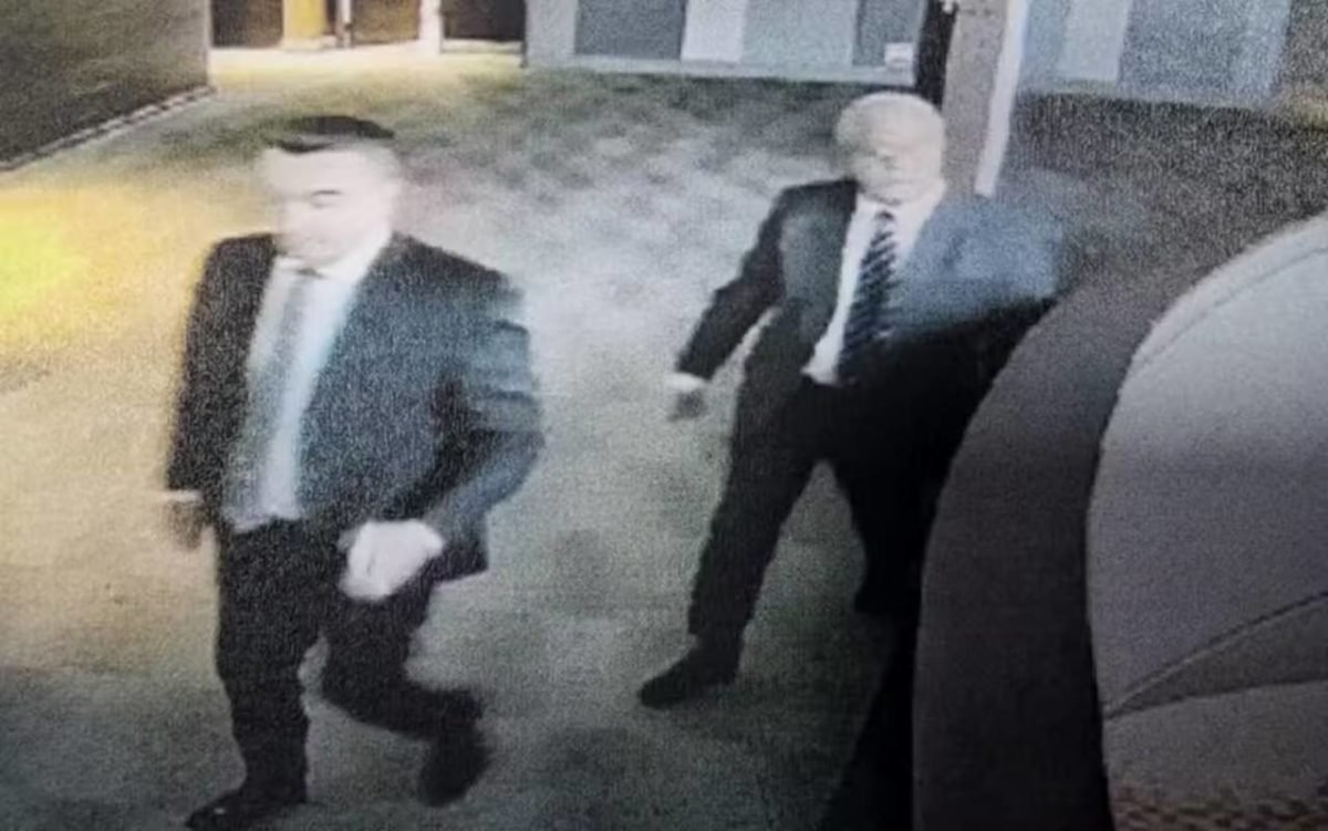 imagem colorida suspeitos de se passarem por diretores de banco para aplicar golpes milionários