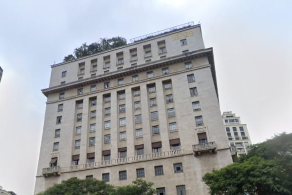 Imagem de prédio da Prefeitura Municipal de São Paulo - Metrópoles