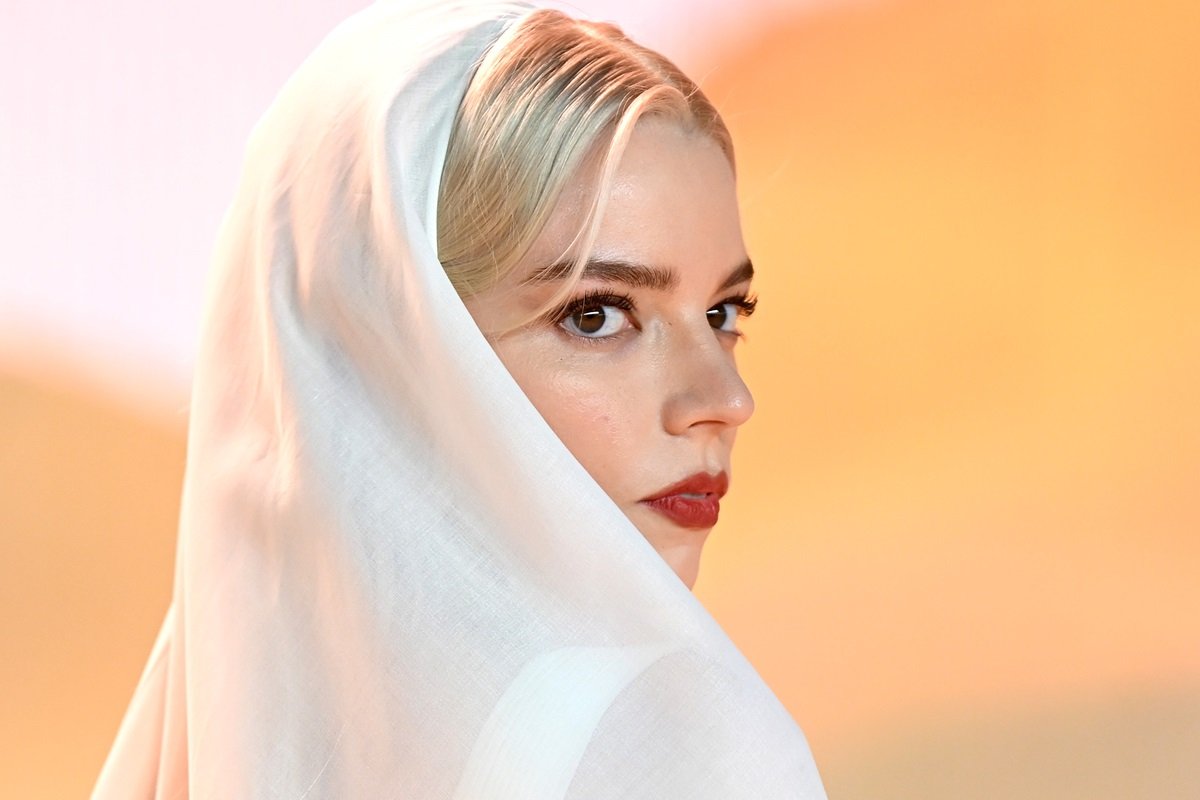 Foto colorida de Anya Taylor-Joy - Metrópoles