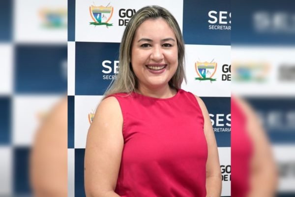 Governador de Roraima nomeia secretária de Saúde afastada pela Justiça