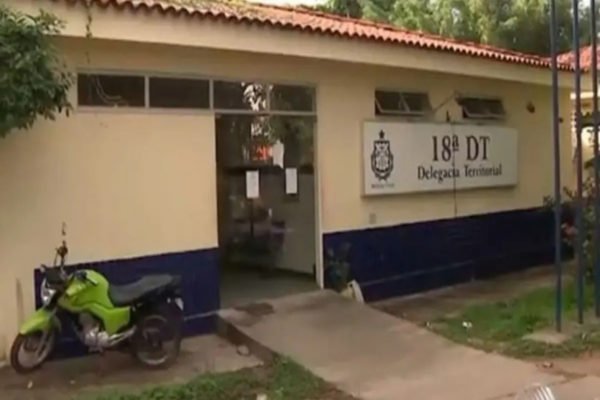 polícia investiga caso de feto encontrado em lixeira de shopping na Bahia