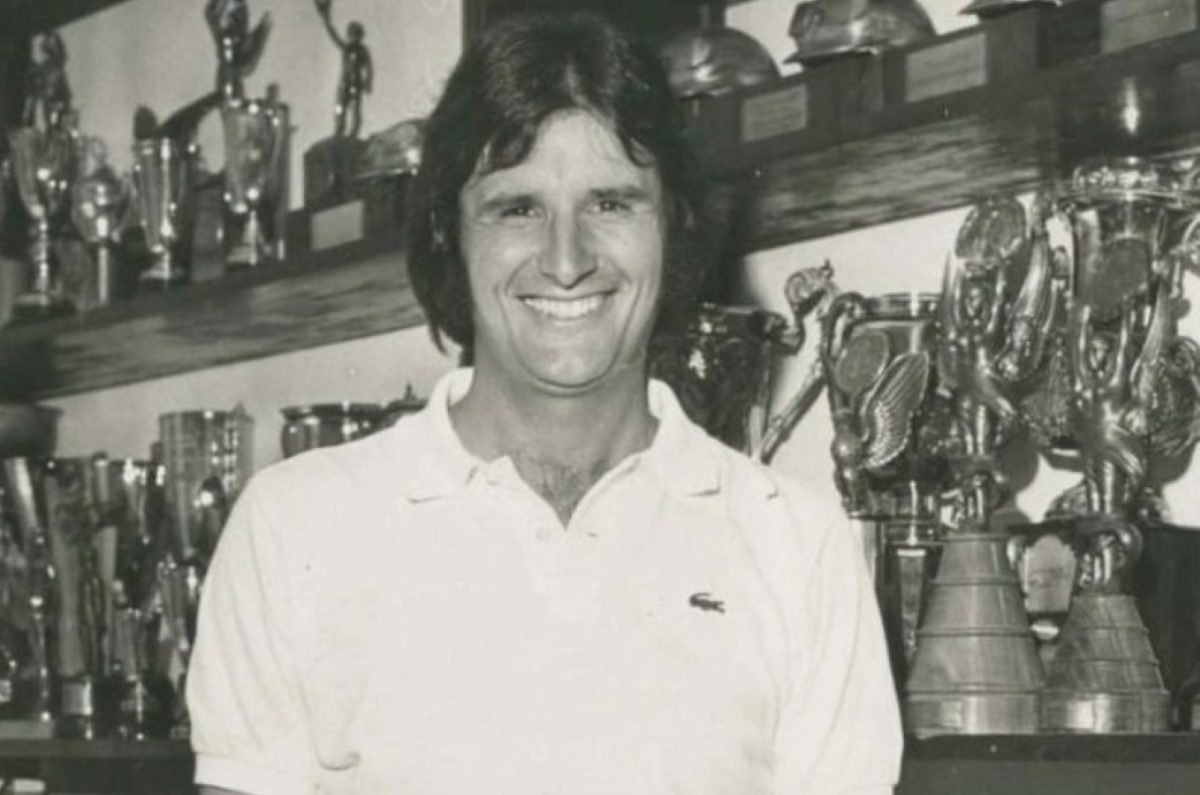 foto antiga em preto e branco do ex-piloto de Fórmula 1 Wilsinho Fittipaldi - Metrópoles