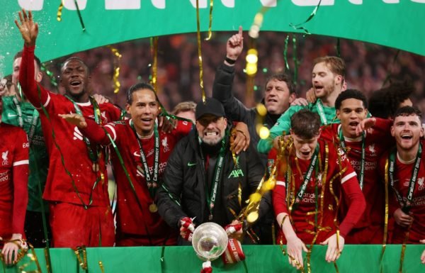 Liverpool campeão da Copa LIga Inglesa - Metrópoles