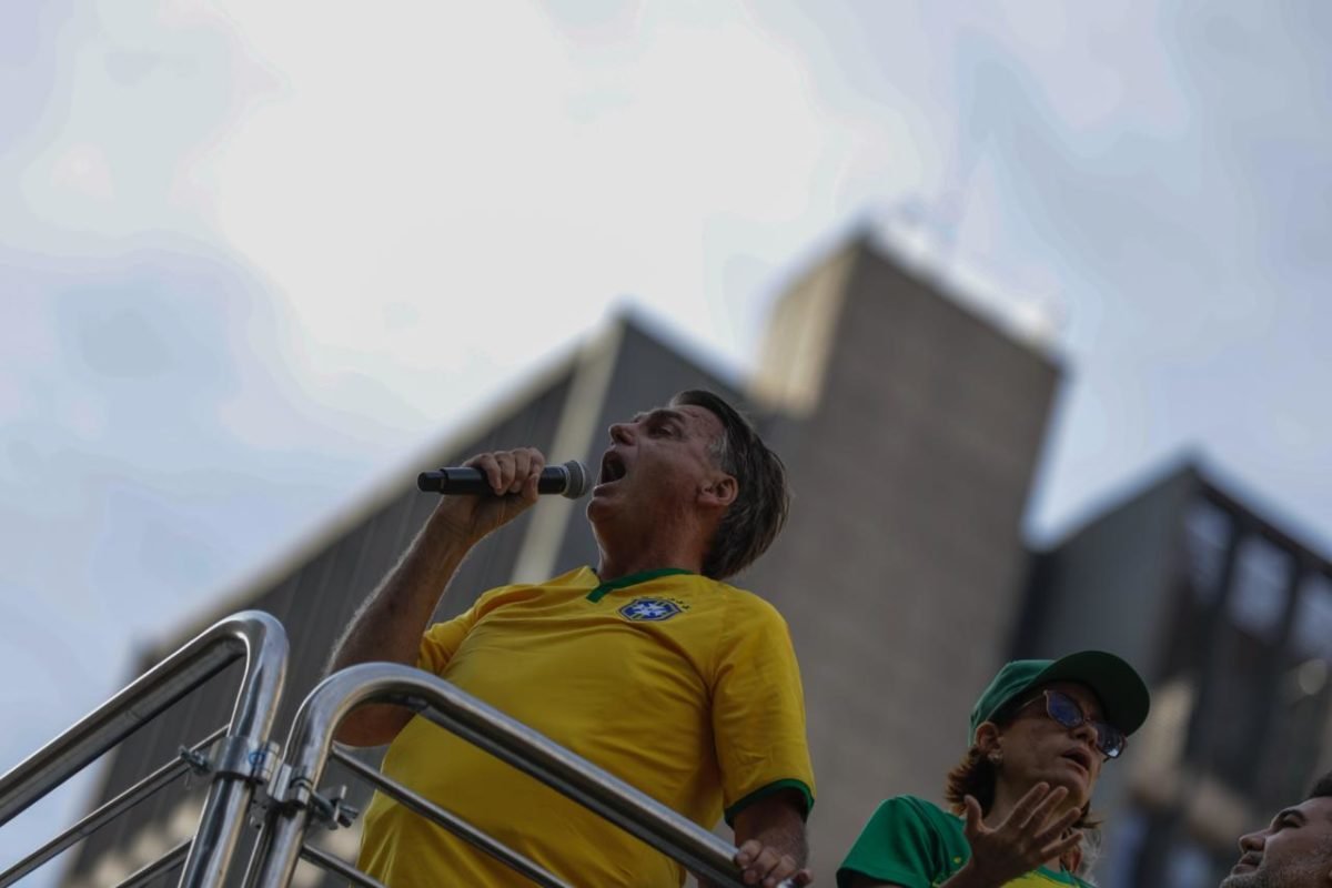 Imagem colorida do ex-presidente Jair Bolsonaro (PL) - Metrópoles