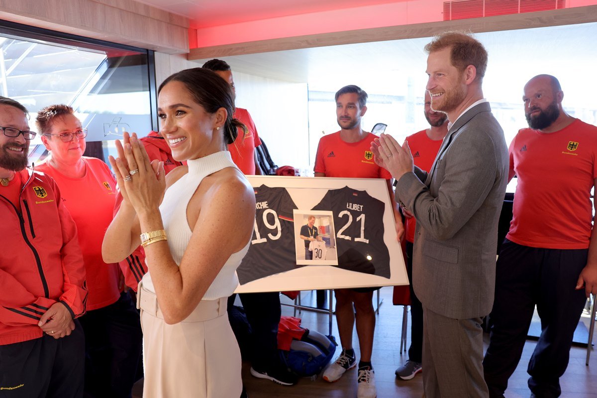 Harry e Meghan Markle no Invictus Games 2023, na Alemanhã