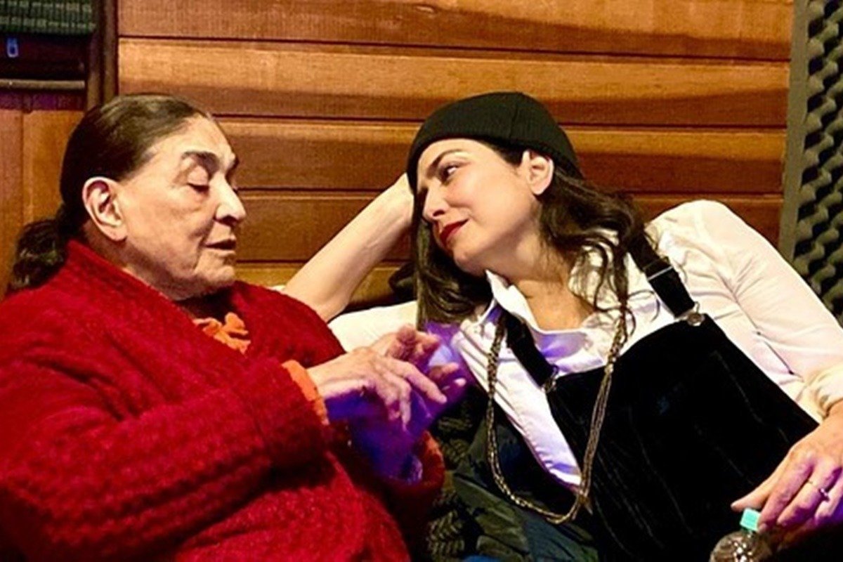 Leticia Sabatella e a mãe, Marilza, são clicadas juntas - Metrópoles