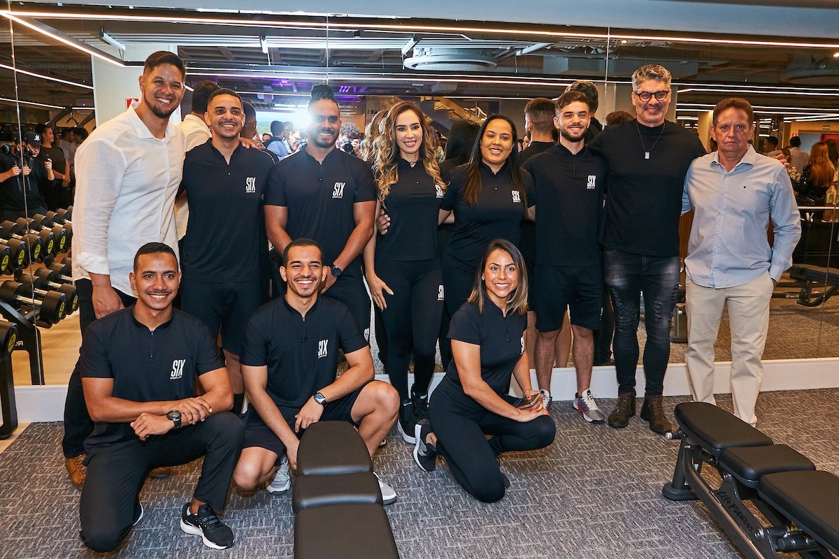 Convidados na inauguração da academia Six