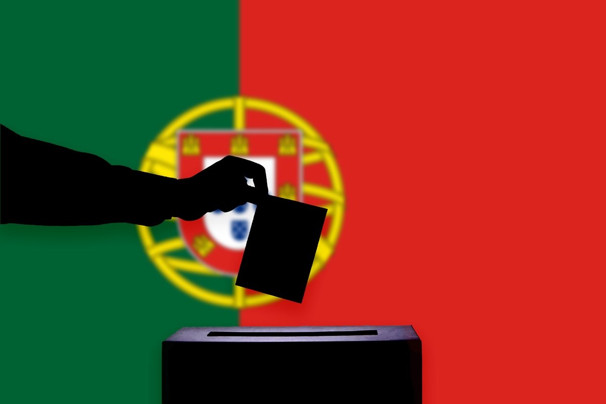 Eleição em Portugal extremadireta ganha força em derrota da esquerda